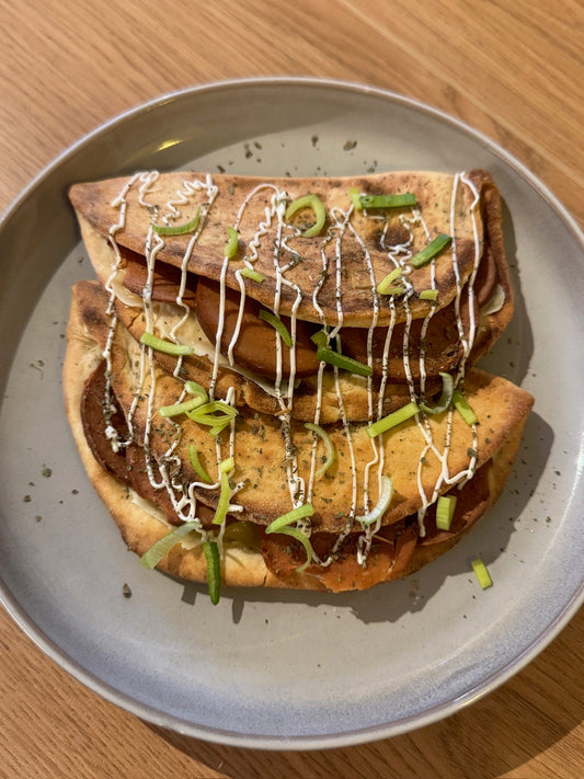 Piadina med vegansk spekepølse