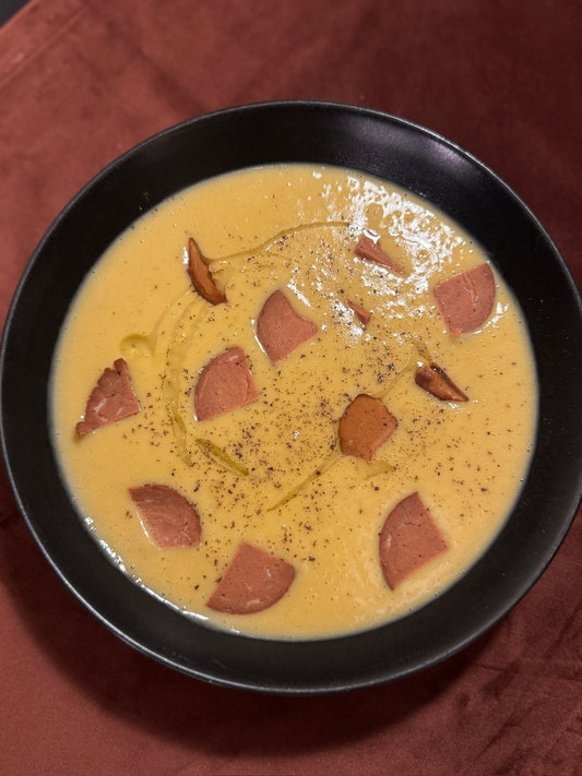 Potet og purreløksuppe med pølse